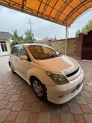 Toyota: Toyota Ist: 2004 г., 1.5 л, Автомат, Бензин, Хэтчбэк — 3