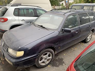 Volkswagen Passat: 1995 г., 2 л, Механика, Бензин, Универсал