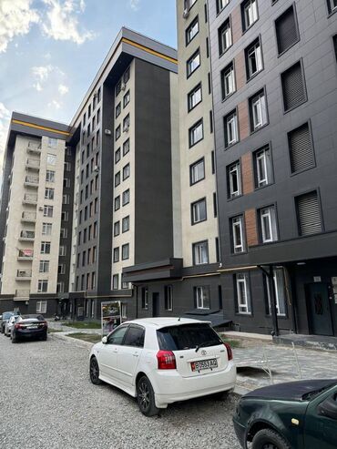 1 комнатная квартира асанбай: 2 комнаты, 59 м², Элитка, 1 этаж