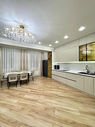 sweet home: 4 комнаты, 102 м², 10 этаж — 5