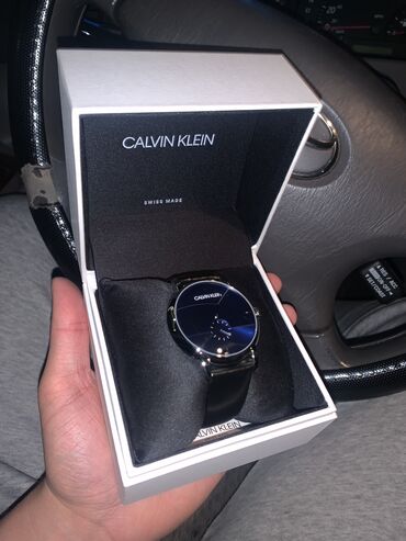 женские часы calvin klein оригинал: В оригинале (гарант на 2 года по всему миру ) Продаю так как отцу не