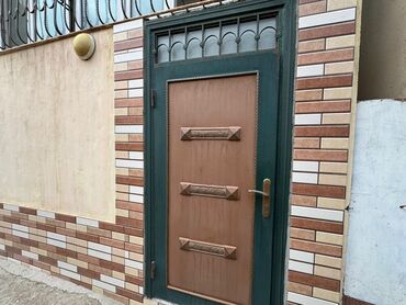 дом в бинагадах: Баку, Поселок Бинагади, 70 м², 2 комнаты, Комби, Газ, Электричество