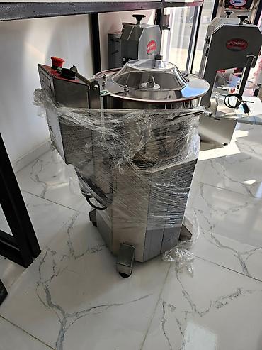 Digər restoran, kafe avadanlığı: Zırh Makinası Çağdaş Türkiyə istehsalı Gücü: 1.5 kw / 1000 d/d — 15