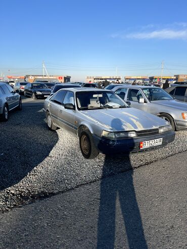 авто в рассрочу: Mazda 626: 1987 г., 2 л, Механика, Бензин, Хэтчбэк