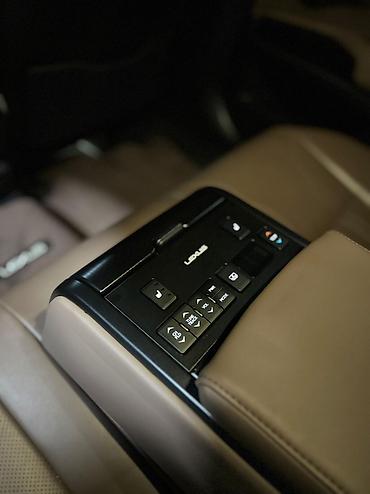 Lexus: Lexus ES: 2022 г., 2.5 л, Вариатор — 16