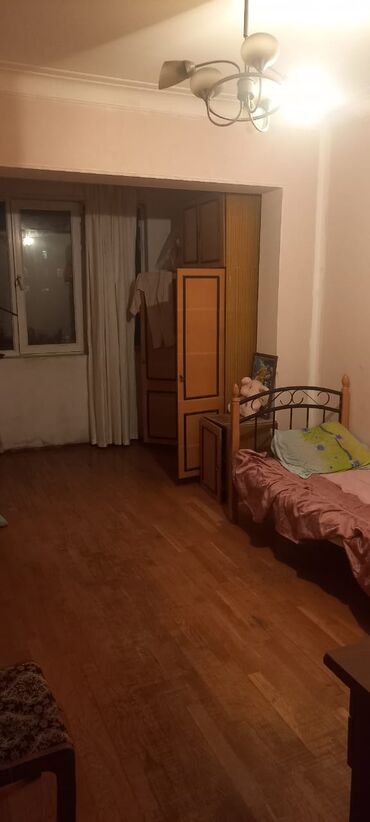 Köhnə tikili: Bakı, Yeni Yasamal, 3 otaqlı, Köhnə tikili, m. İnşaatçılar, 90 kv. m -da lalafo.az — 3 Köhnə tikili: Bakı, Yeni Yasamal, 3 otaqlı, Köhnə tikili, m. İnşaatçılar, 90 kv. m — 3