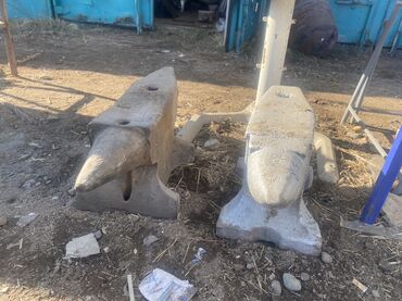 Наковальни: Кузнечные наковальни разных размеров Дөшү, Наковальня Фрезерные — 3