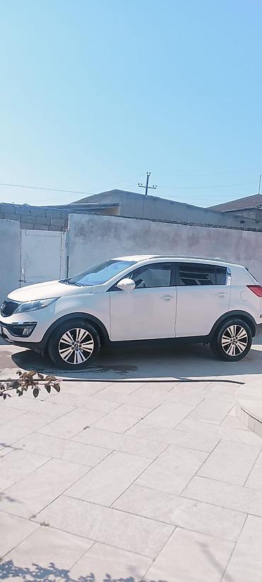 kia optima nece masindi: Kia Sportage: 2 l | 2015 il Krossover — 1