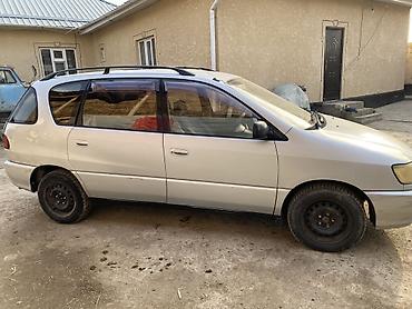 Toyota: Toyota Ipsum: 1996 г., Автомат, Минивэн — 8