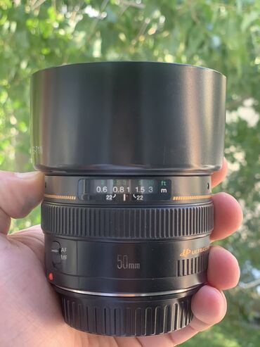 canon video kamera: Canon 50mm F 1.4 əla vəziyyətdədir