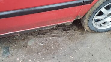 Volkswagen: Volkswagen Golf: 1993 г., 1.8 л, Механика, Бензин, Хэтчбэк — 6