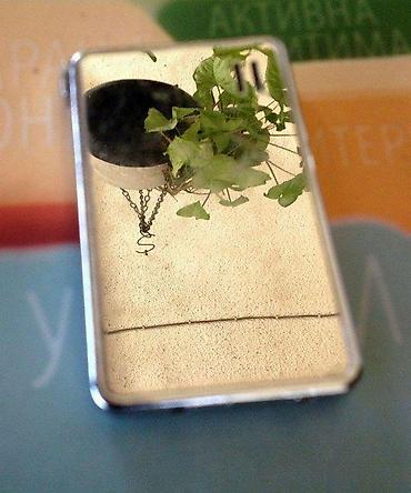 Upaljači i prateća oprema: Pljosnati upaljač GALATASARAY 1905 I8x5cm!. Ispravan. Prelep upaljač — 8