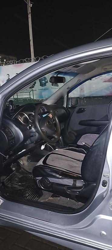 Honda: Honda Jazz: 2003 г., 1.5 л, Автомат, Газ, Хэтчбэк — 6