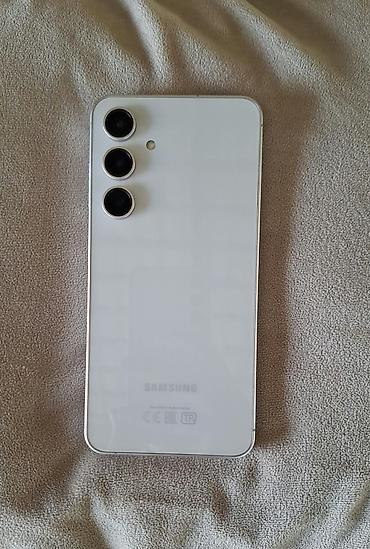 oyun telefonları ucuz: Samsung Galaxy S24 FE, 128 GB, rəng - Boz, Face ID — 2