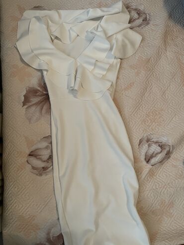 платье белый: Вечернее платье, Коктейльное, Средняя модель, S (EU 36)