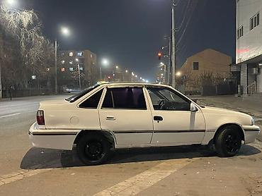 Daewoo: Daewoo Nexia: 1995 г., Механика, Бензин, Седан — 11