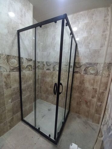 Duş kabinaları, arakəsmələr: Yeni Üstü açıq kabina, Pulsuz çatdırılma — 25