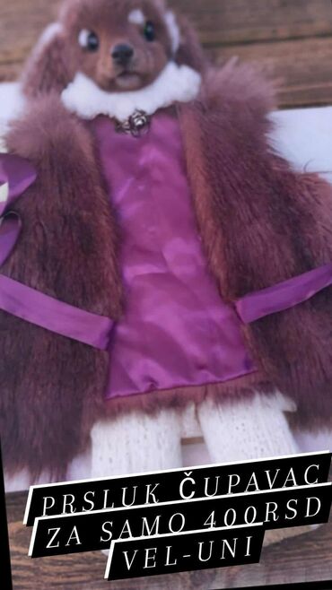 Čizme: - Dečje zimske čizmice, ljubičaste boje sa dezenom jelki. Bočni — 3