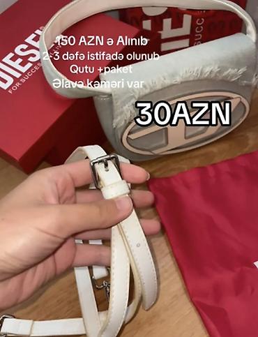 Çantalar: Diesel çiyin/çarpaz çanta - Rəng: açıq boz-ağ kombinasiyası, ön — 2