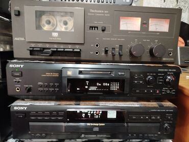 Другая аудиотехника: Аудио-комплект из трех компонентов: 1) Кассетная дека Technics M5 - — 1