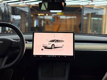 Tesla: Tesla Model Y: 2023 г., Электромобиль, Кроссовер — 8