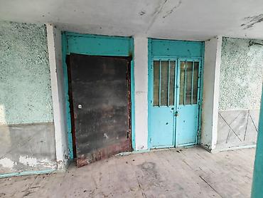 Здание, 428 м²