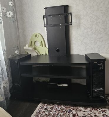 кофейный столик: Гарнитур для прихожей, ДСП