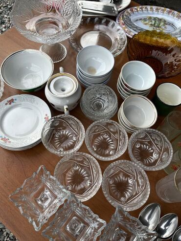 пластик посуда: Цена договорная, разные посуды