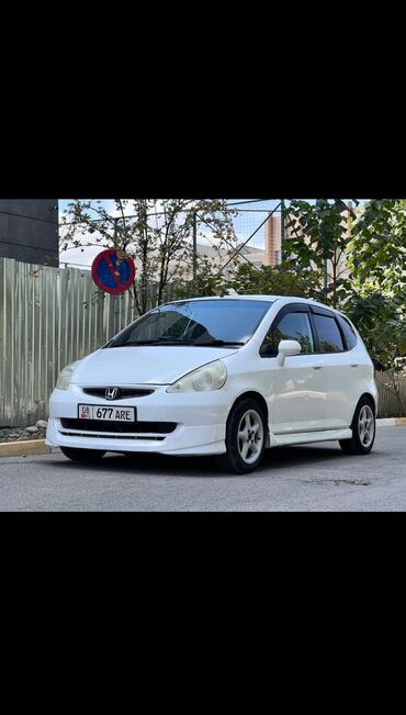 Honda: Honda Fit: 2002 г., 1.3 л, Вариатор, Бензин, Хэтчбэк