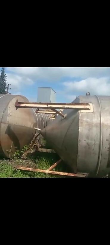 Baklar və çənlər: 15 ton 25 ton 50 ton Paslanmayan poladdan iri həcmli silindrik çən - — 1