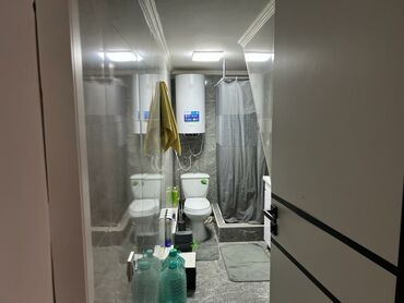 Кухонные мягкие уголки: Дом с большим навесом и садовым участком - Просторный крытый — 10