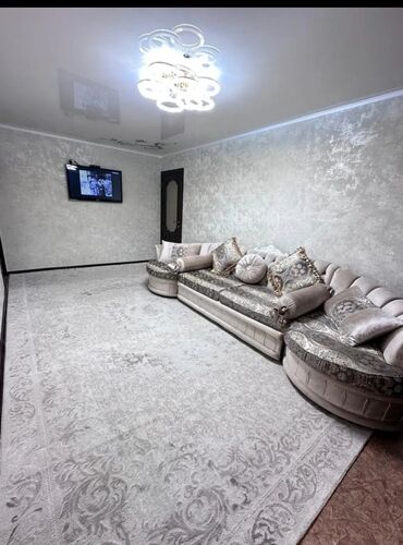продам 4 квартиру: 2 комнаты, 48 м², 104 серия, 2 этаж, Евроремонт
