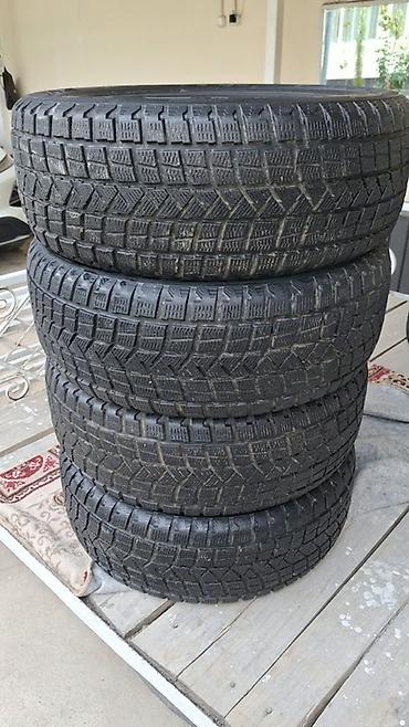 245 70 17: Тел: Продется комплект зимних шин произв.Япония.размер 215 50 R — 1