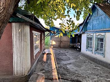 1 bedroom: Срочно! Участок 10 соток с жилым домом в центре Сокулука, газ у — 2