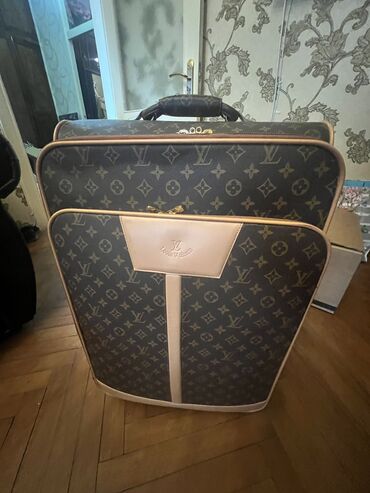 optitect vitamin c: Louis Vuitton, Yeni