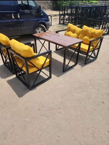 Masa və oturacaq dəstləri: Mətbəx üçün, Yeni, Açılmayan, Dördbucaq masa — 7