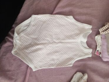 Paketi dečije odeće: Paket: Bodiji, Zeke, Za devojčice, uzrast: do 3 meseca — 10