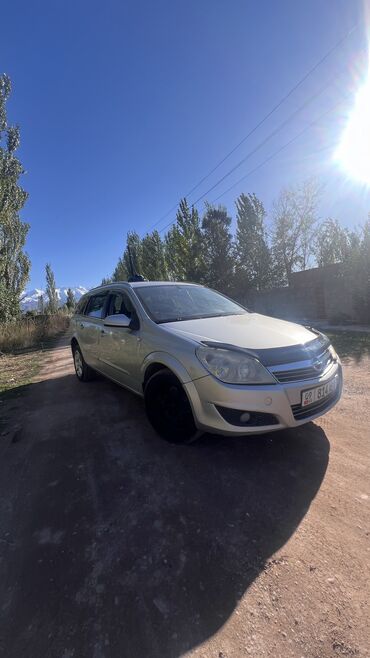 варянтка машина: Opel Astra: 2008 г., 1.8 л, Механика, Бензин, Универсал