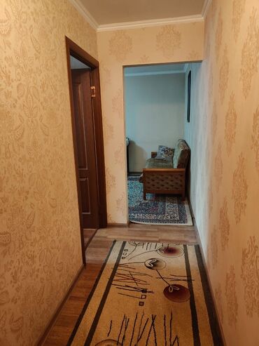 квартира в беловодском: 2 комнаты, 48 м², 2 этаж