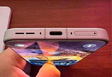 OnePlus 15, Б/у, 256 ГБ, цвет - Бежевый, 2 SIM