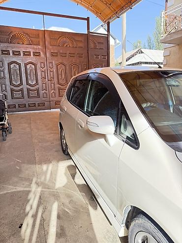 скупка котализатор: Honda Fit: 2003 г., 1.5 л, Автомат, Бензин, Хэтчбэк — 5