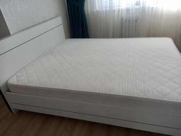 диван кроват: Двуспальная Кровать, Б/у