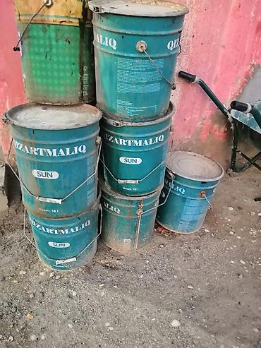 balıq məhsullarının satışı: Məhsul: Qızartmalıq yağ (SUN markası)

10 ədəddir 9 m verirəm birini — 1