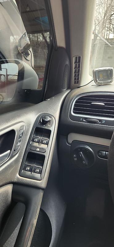 Volkswagen: Volkswagen Golf: 2010 г., 1.6 л, Автомат, Бензин, Хэтчбэк — 8