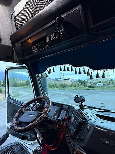 Тягачи: Тягач, Volvo, 2000 г. — 18