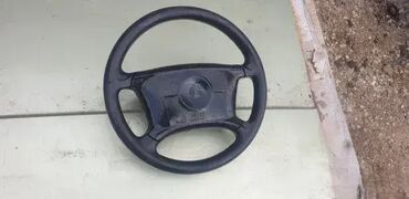 Auto delovi: Bmw volan 3 kraka u dobrom stanju popustio konac u gornjem delu — 4