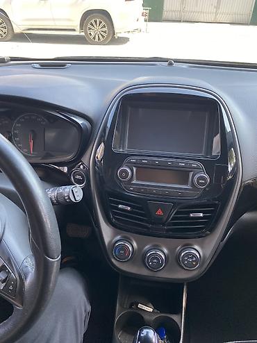 Продажа авто: Chevrolet Spark: 2018 г., 1 л, Автомат, Бензин, Хэтчбэк — 8
