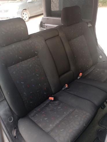 Volkswagen: Volkswagen Passat: 1993 г., 2 л, Механика, Бензин, Универсал — 15