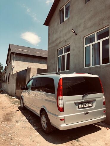 Mercedes-Benz: Mercedes-Benz Vito: 2.2 l | 2009 il Van/Minivan — 2