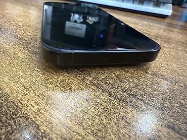 IPhone 16 Pro, Qara lalafo.az -da IPhone 16 Pro, Qara